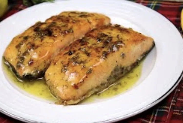 Tereyağlı limon soslu somon